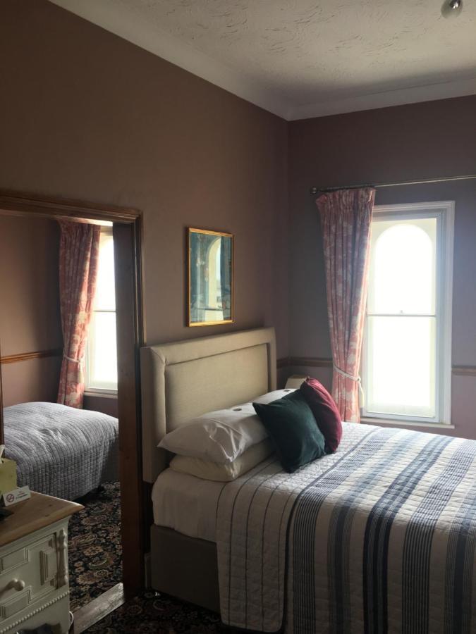 לינה וארוחת בוקר וולטון-און-דה-נייז Regency House מראה חיצוני תמונה